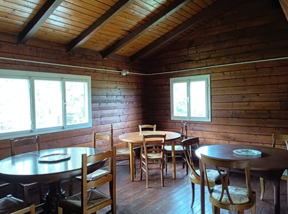 chalet-dei-leghi-sala-interna